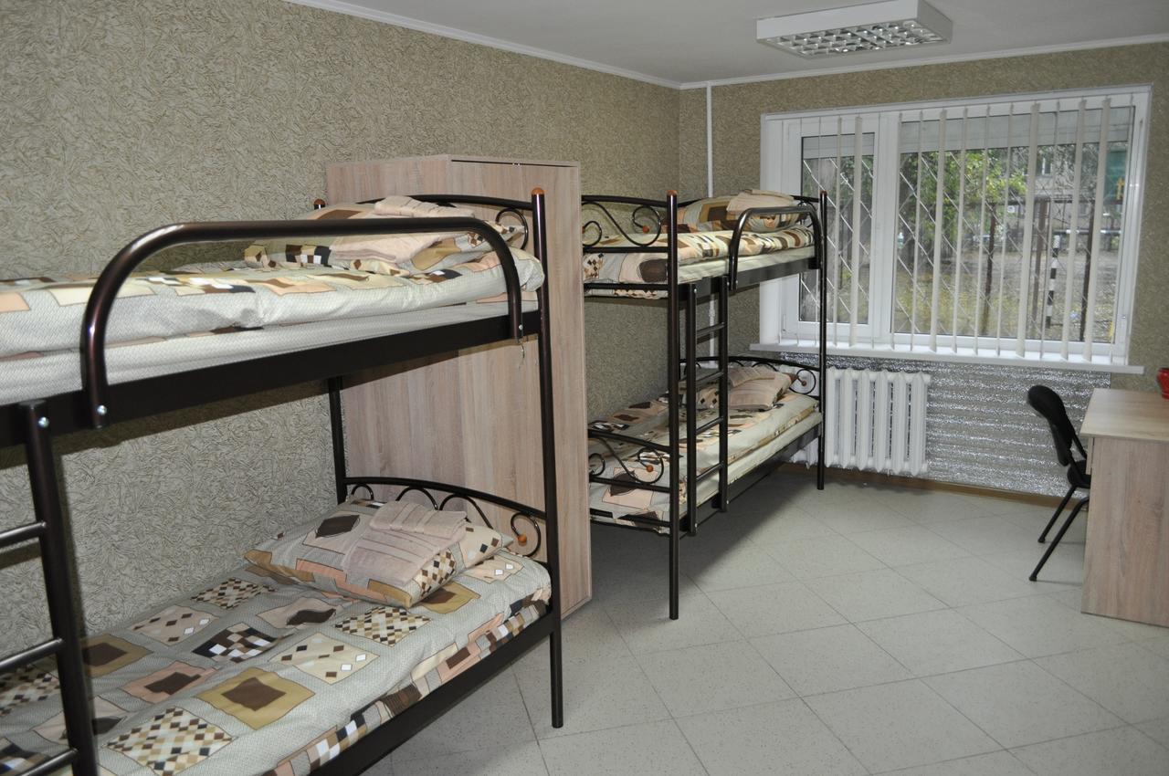 Hostel Bayit เครเมนชุก ภายนอก รูปภาพ